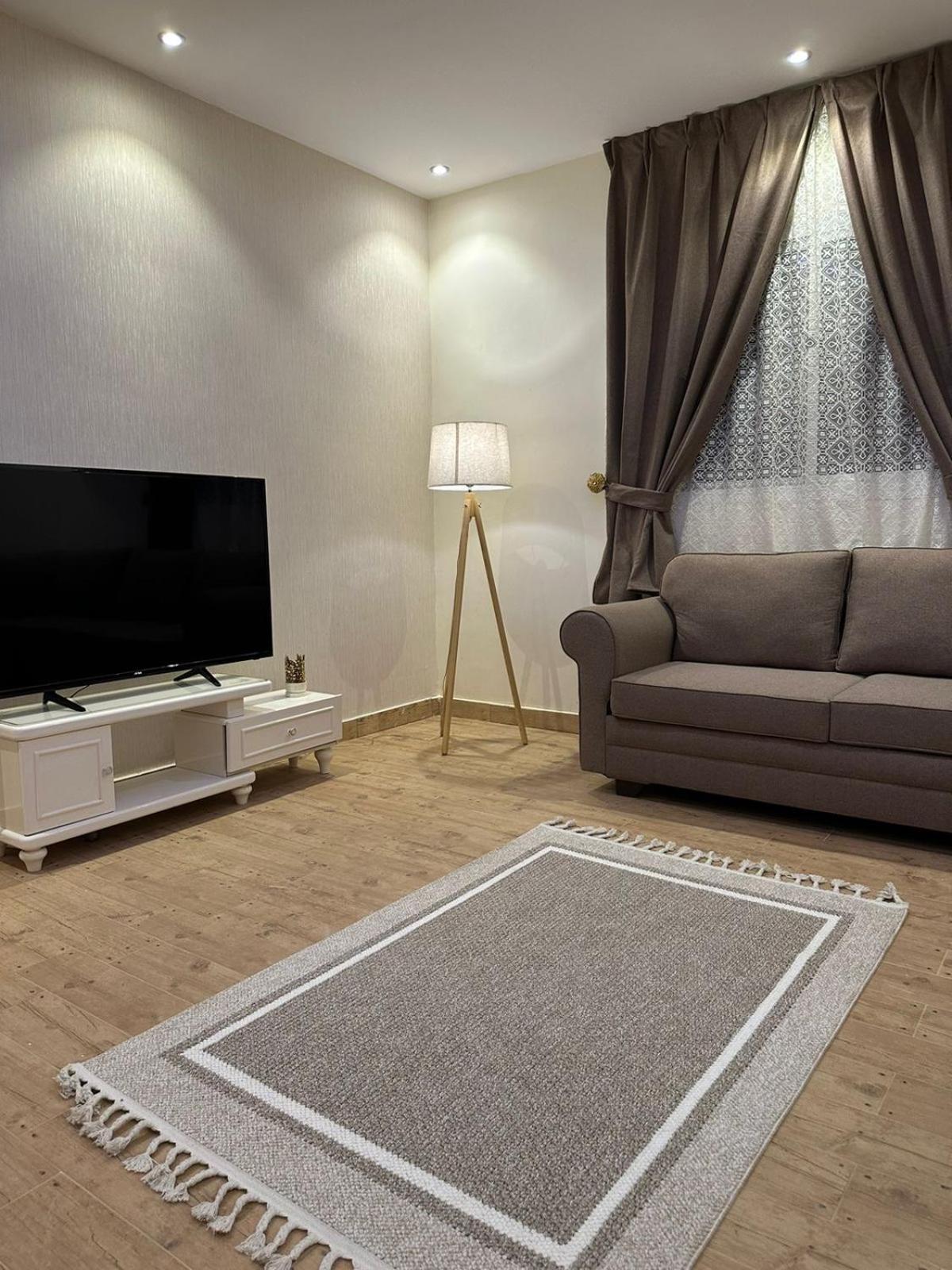Old Town House 6 * Duba